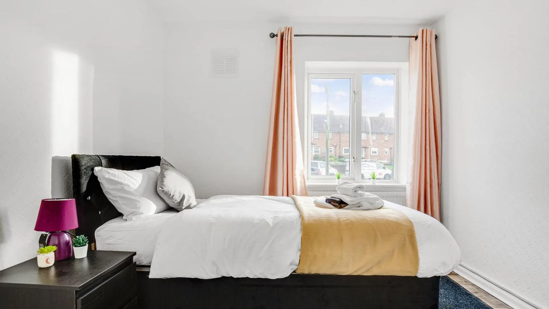 Luxury 3 Bedroom Home In Brighton Holiday home