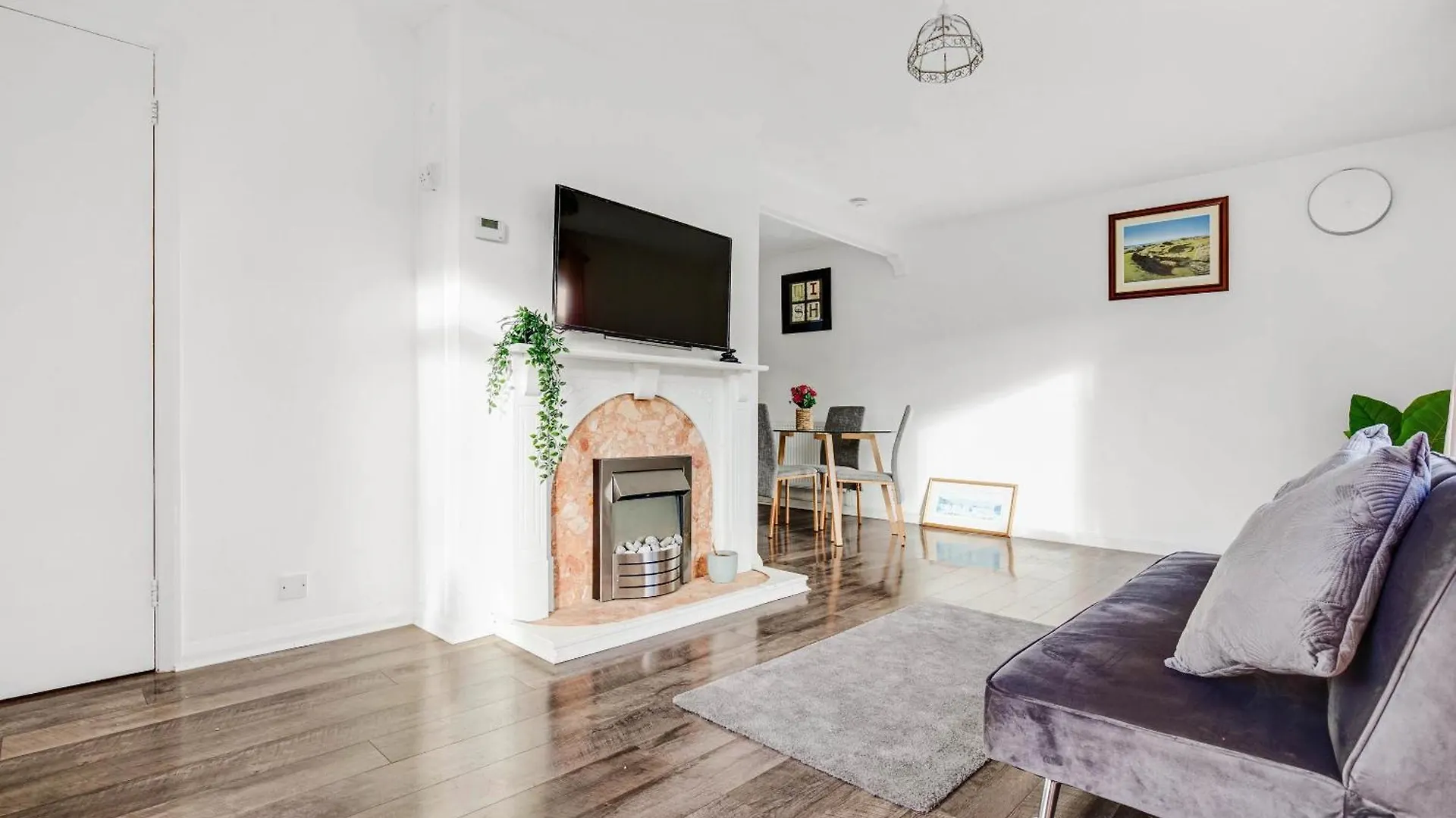 Luxury 3 Bedroom Home In Brighton